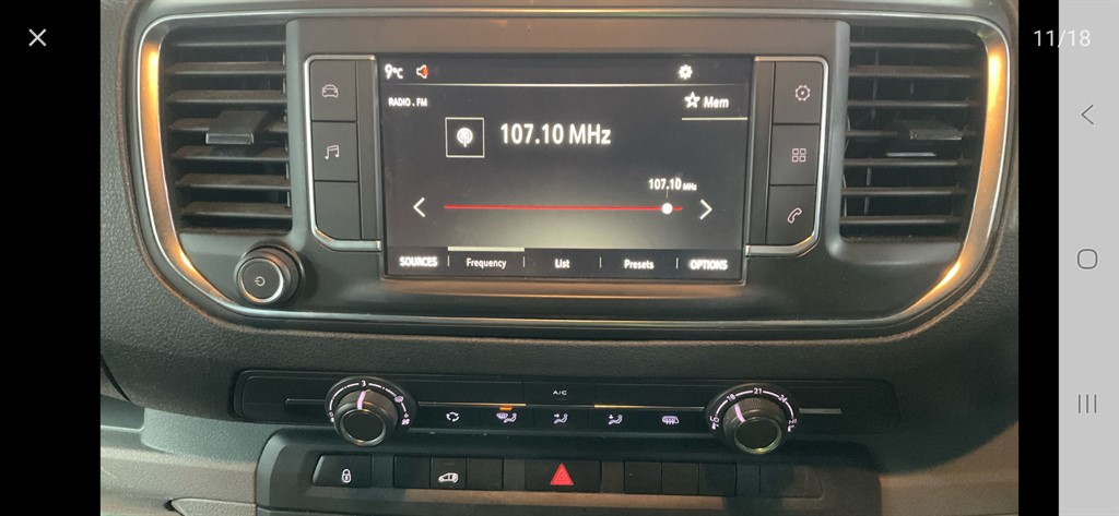 Used Vauxhall Vivaro 2022 for sale - 77442937: Photo 2