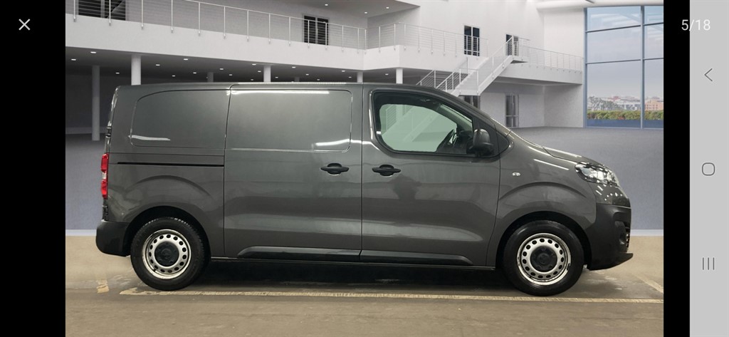 Used Vauxhall Vivaro 2022 for sale - 77442937: Photo 5