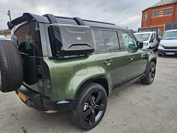 Used Land Rover Defender 2025 for sale - 77826995: Photo