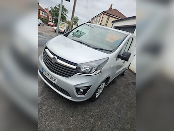 Used Vauxhall Vivaro 2019 for sale - 76180247: Photo