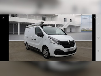 Renault Trafic feature image