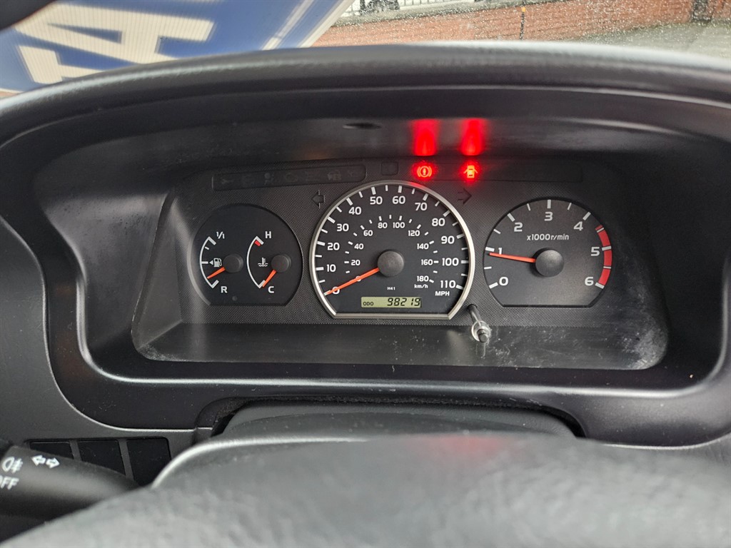 Used Toyota HiAce 2011 for sale - 77726490: Photo 12