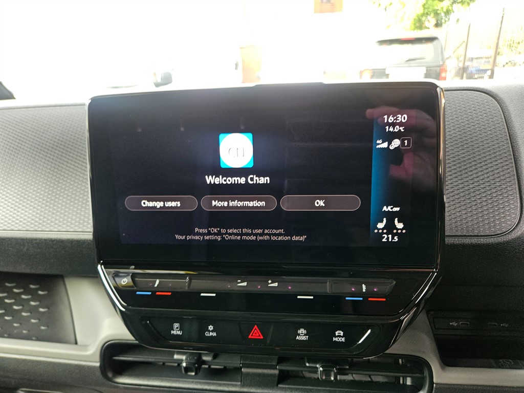 Used Volkswagen ID.Buzz 2024 for sale - 76025422: Photo 15