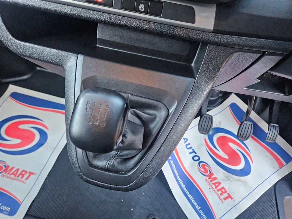 Used Peugeot Expert 2025 for sale - 76915332: Photo 17