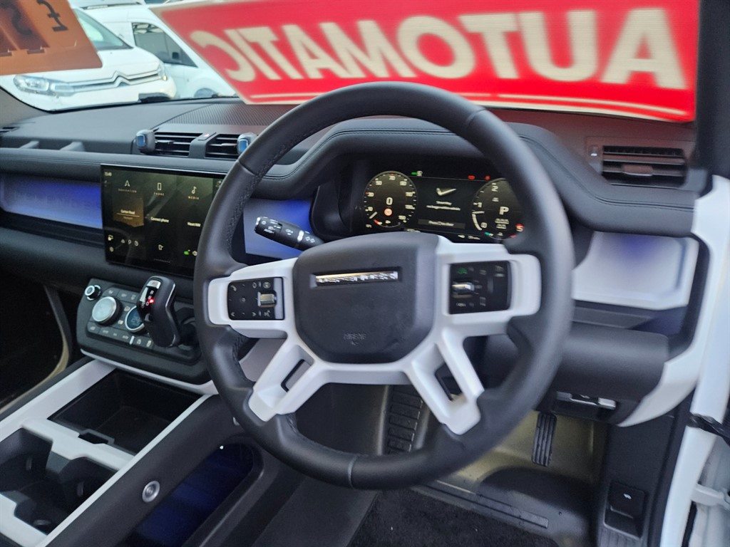 Used Land Rover Defender 2025 for sale - 76773671: Photo 15