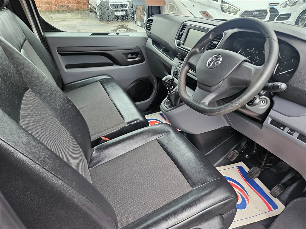 Used Vauxhall Vivaro 2021 for sale - 76244679: Photo 8