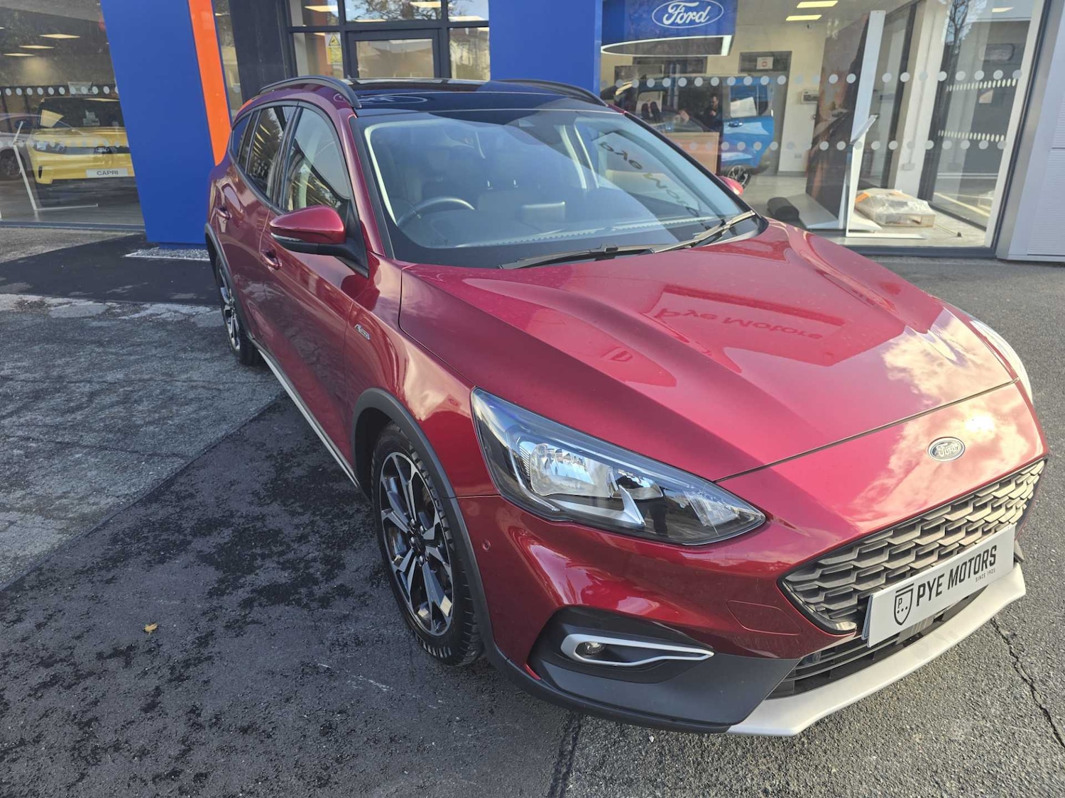 Used Ford Focus 2020 for sale - 76466328: Photo 2