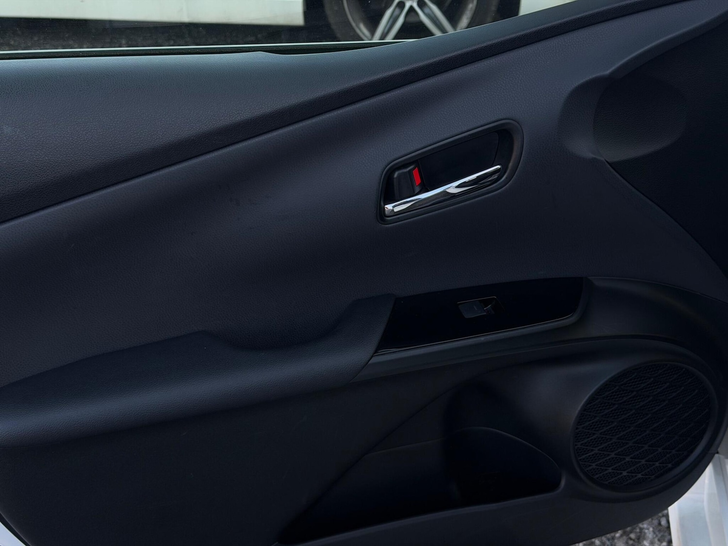 Used Toyota Prius for sale - 77925717: Photo 16