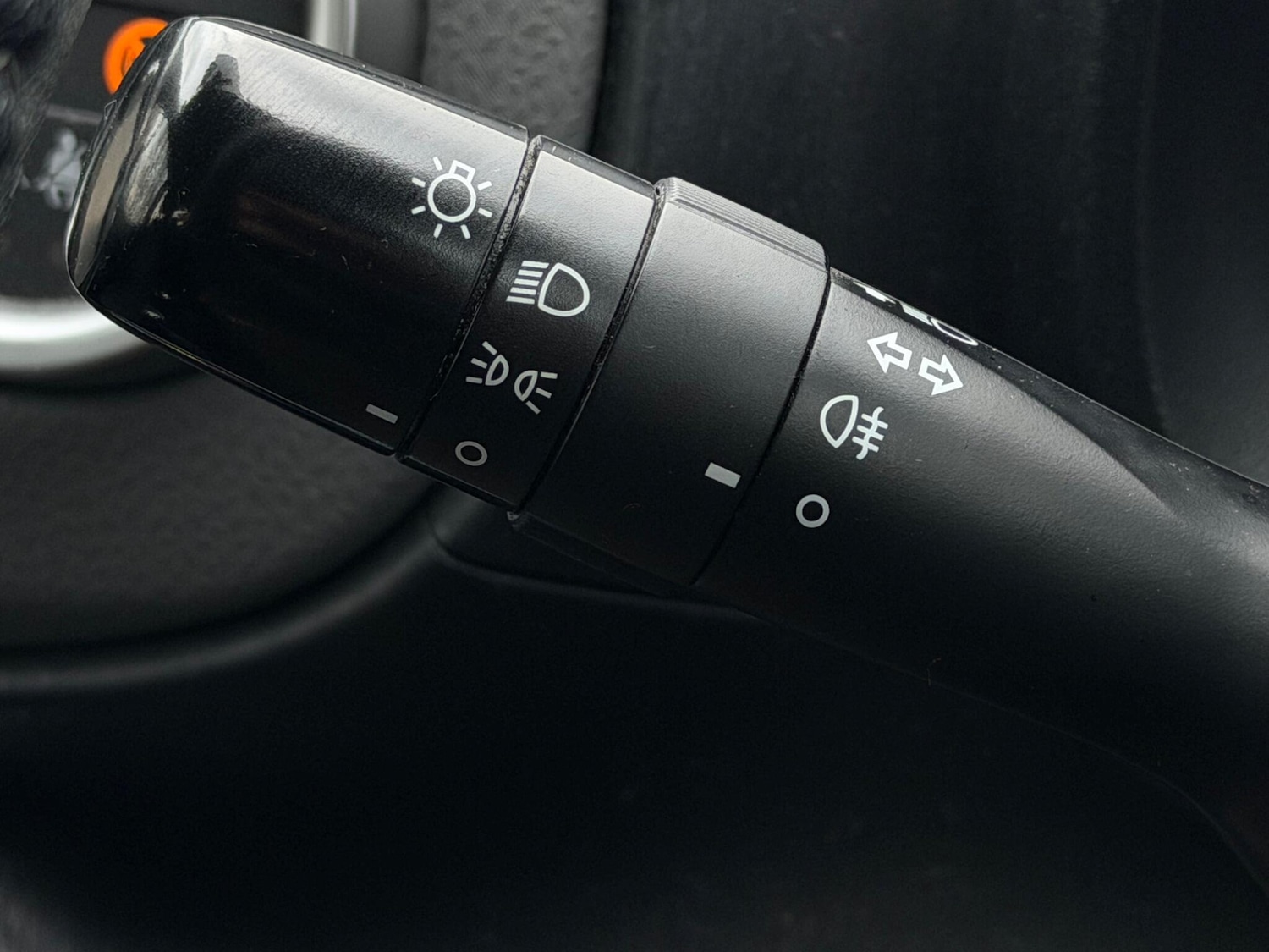 Used Toyota Yaris 2012 for sale - 77824034: Photo 19