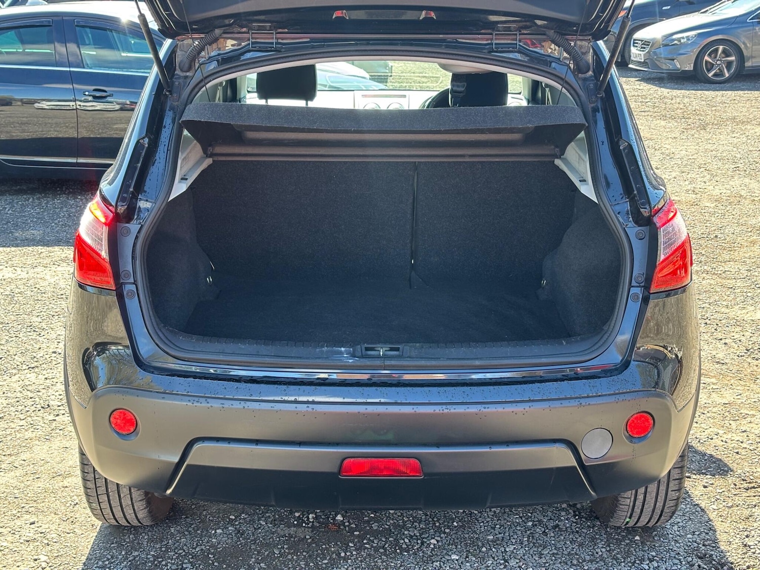 Used Nissan Qashqai for sale - 78116203: Photo 12