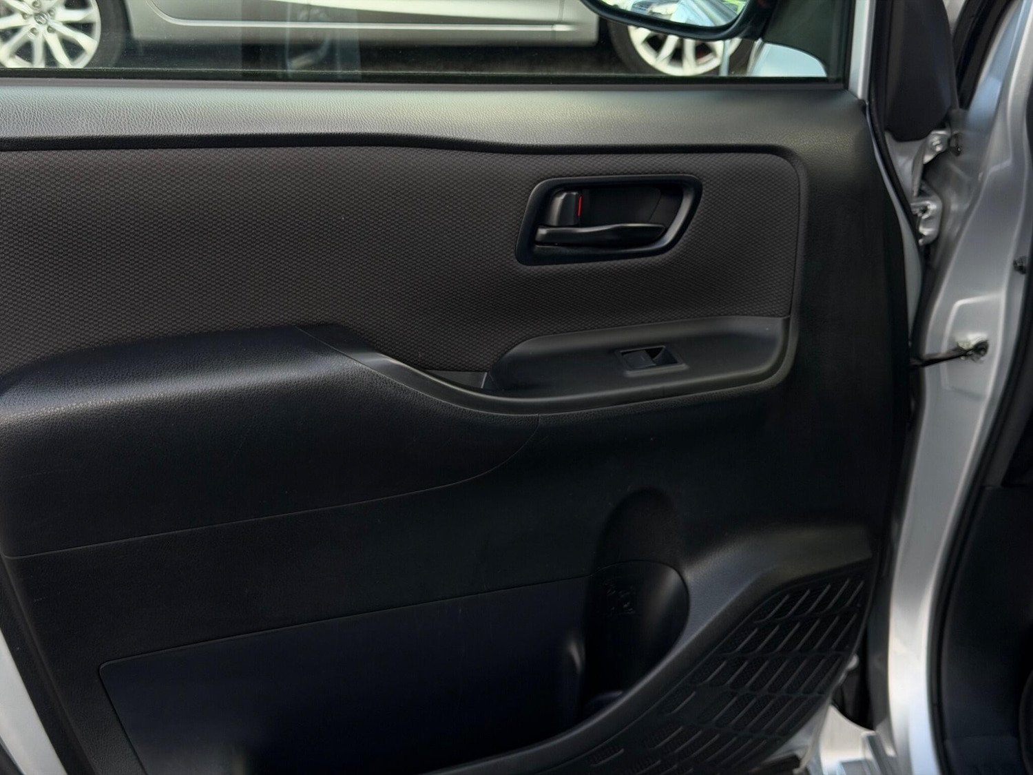 Used Toyota Noah 2026 for sale - 78115983: Photo 16