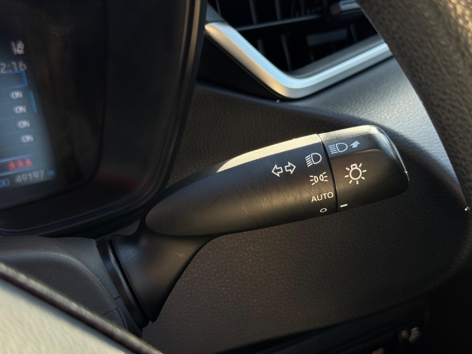 Used Toyota Corolla for sale - 77825047: Photo 28