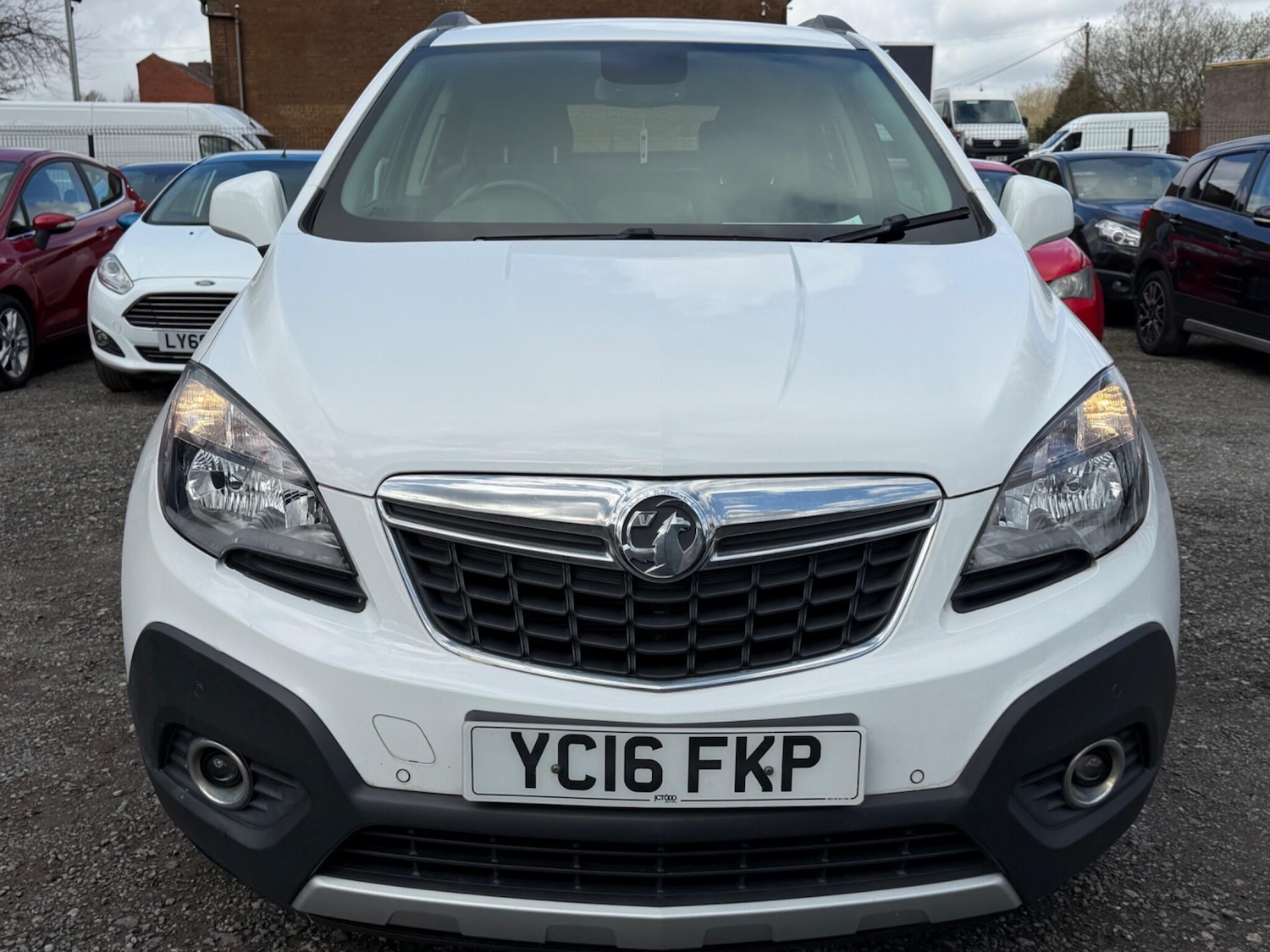 Used Vauxhall Mokka 2016 for sale - 77839052: Photo 2