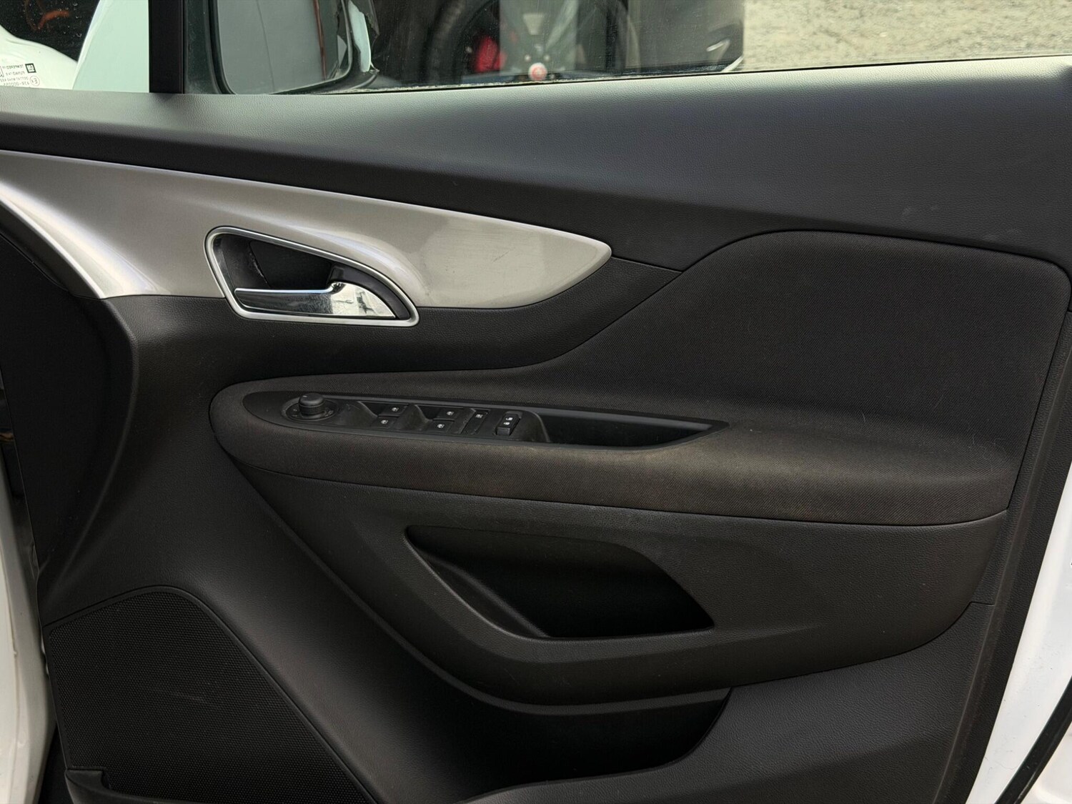 Used Vauxhall Mokka 2016 for sale - 77839052: Photo 9