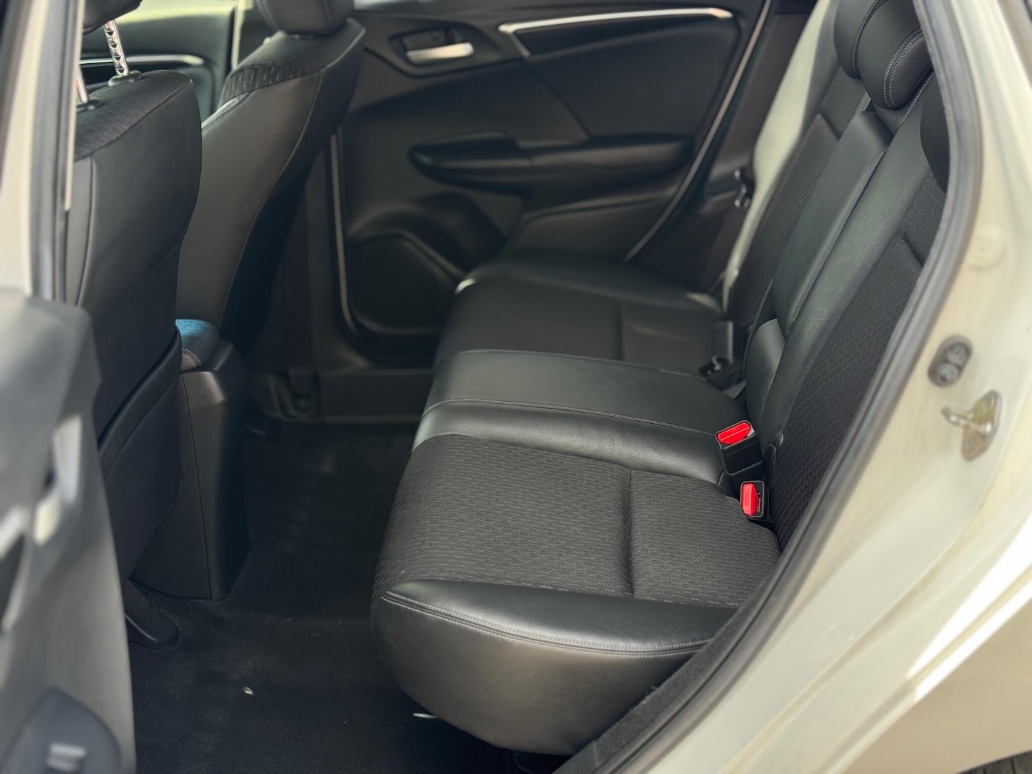 Used Honda Fit for sale - 78219918: Photo 13