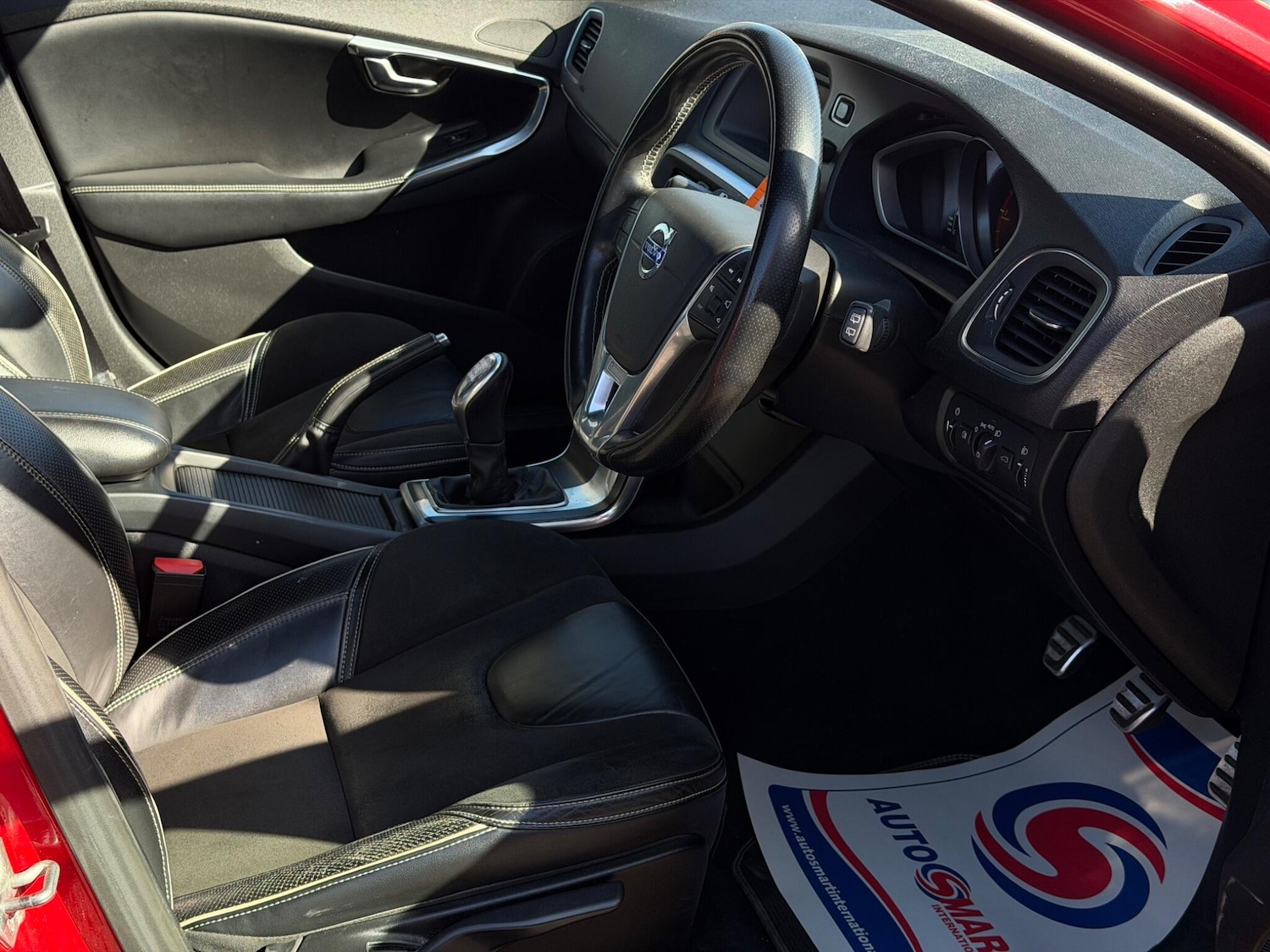 Used Volvo V40 2013 for sale - 77925541: Photo 10