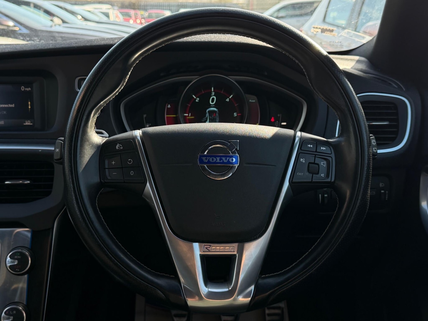 Used Volvo V40 2013 for sale - 77925541: Photo 16