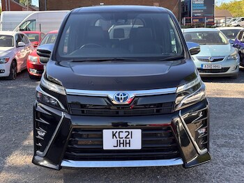 Used Toyota Voxy 2021 for sale - 78471919: Photo
