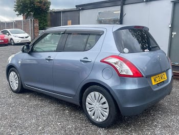 Used Suzuki Swift 2013 for sale - 79677191: Photo