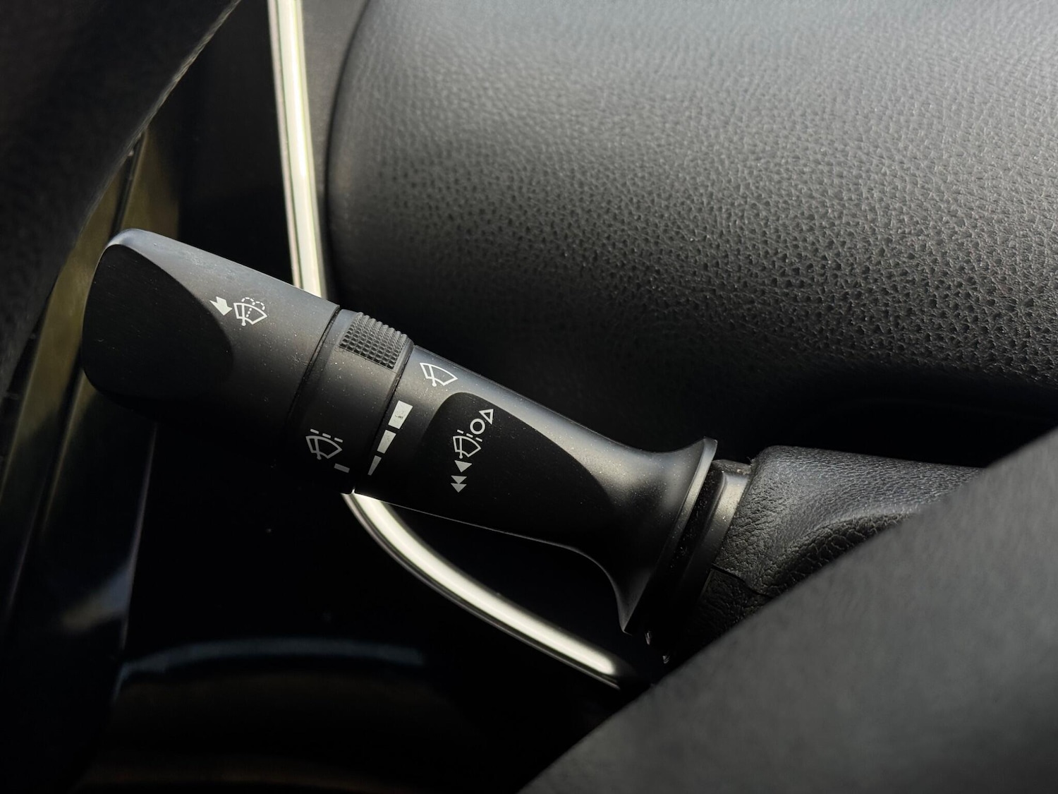 Used Toyota Prius 2026 for sale - 78204794: Photo 25