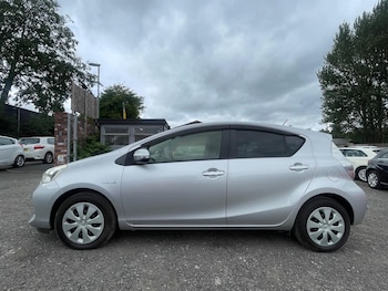 Used Toyota Aqua 2014 for sale - 79388419: Photo