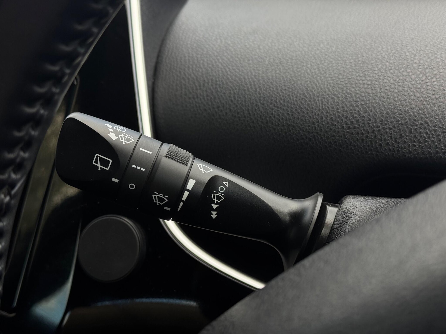 Used Toyota Prius for sale - 78204497: Photo 25