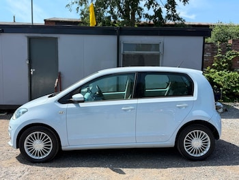 Used Volkswagen up! 2013 for sale - 79188563: Photo