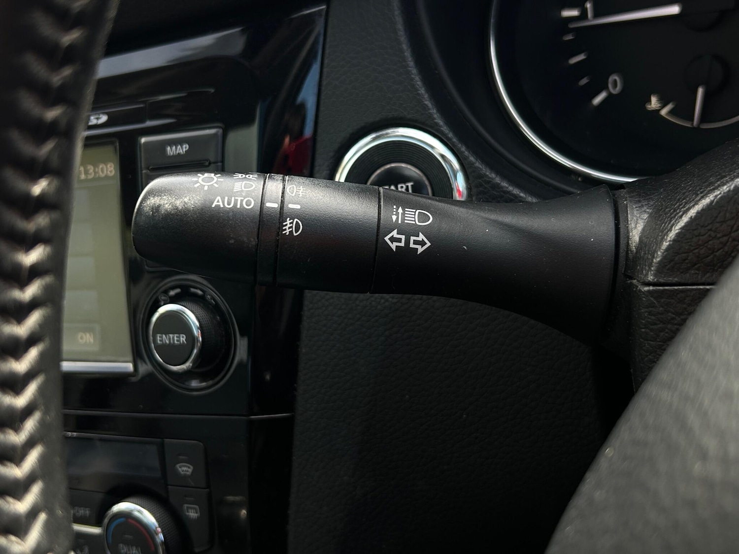 Used Nissan Qashqai for sale - 77823837: Photo 31