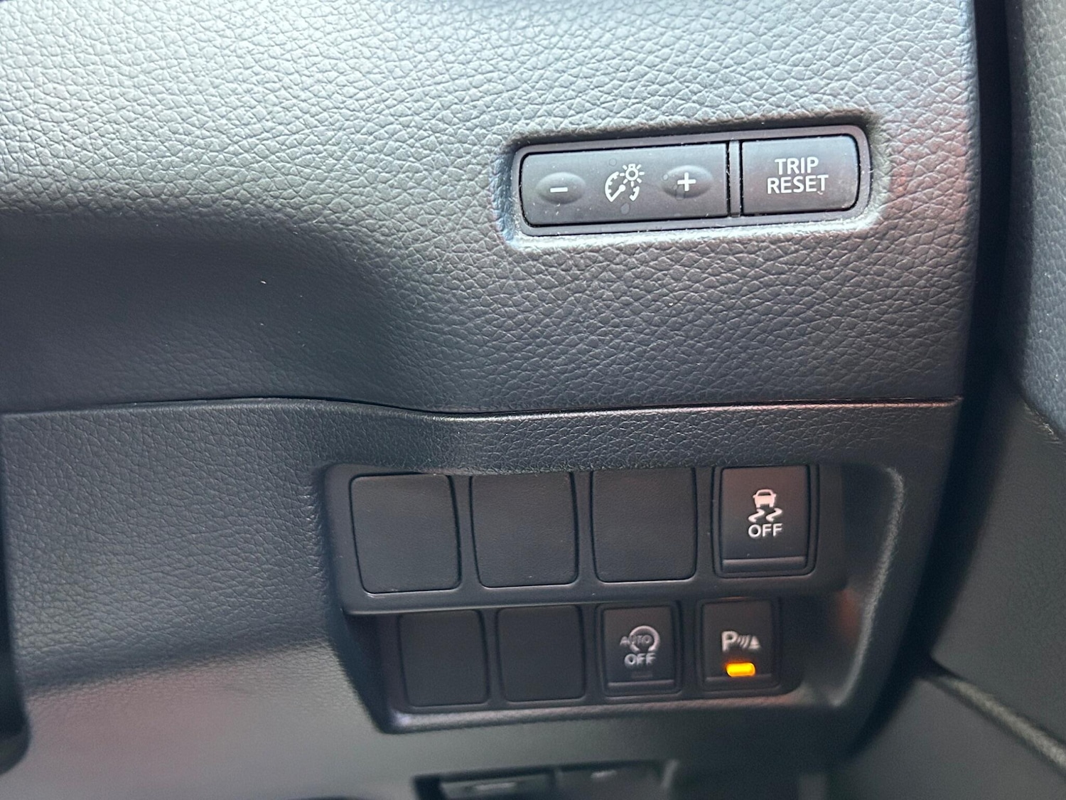 Used Nissan Qashqai for sale - 77823837: Photo 32