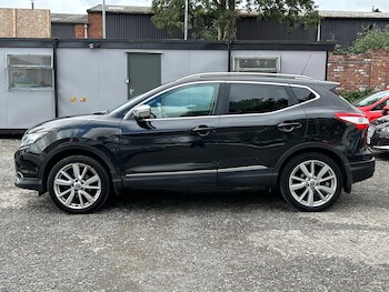 Used Nissan Qashqai 2014 for sale - 77823837: Photo