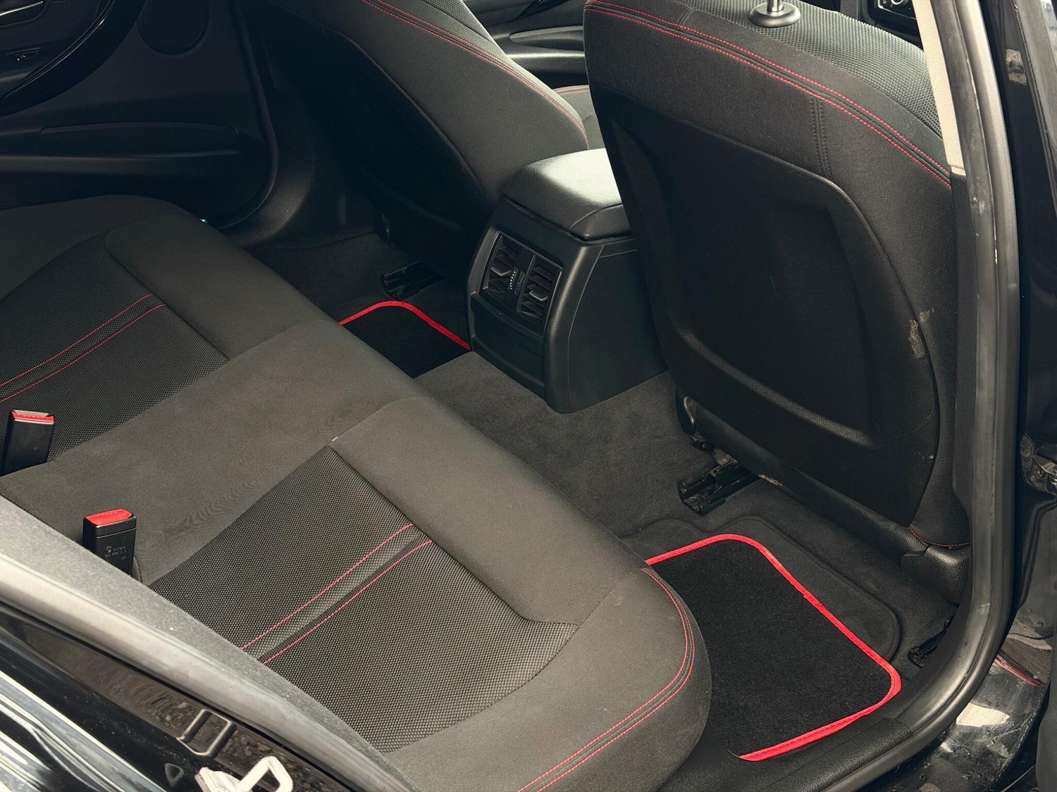 Used BMW 3 Series for sale - 77824183: Photo 11