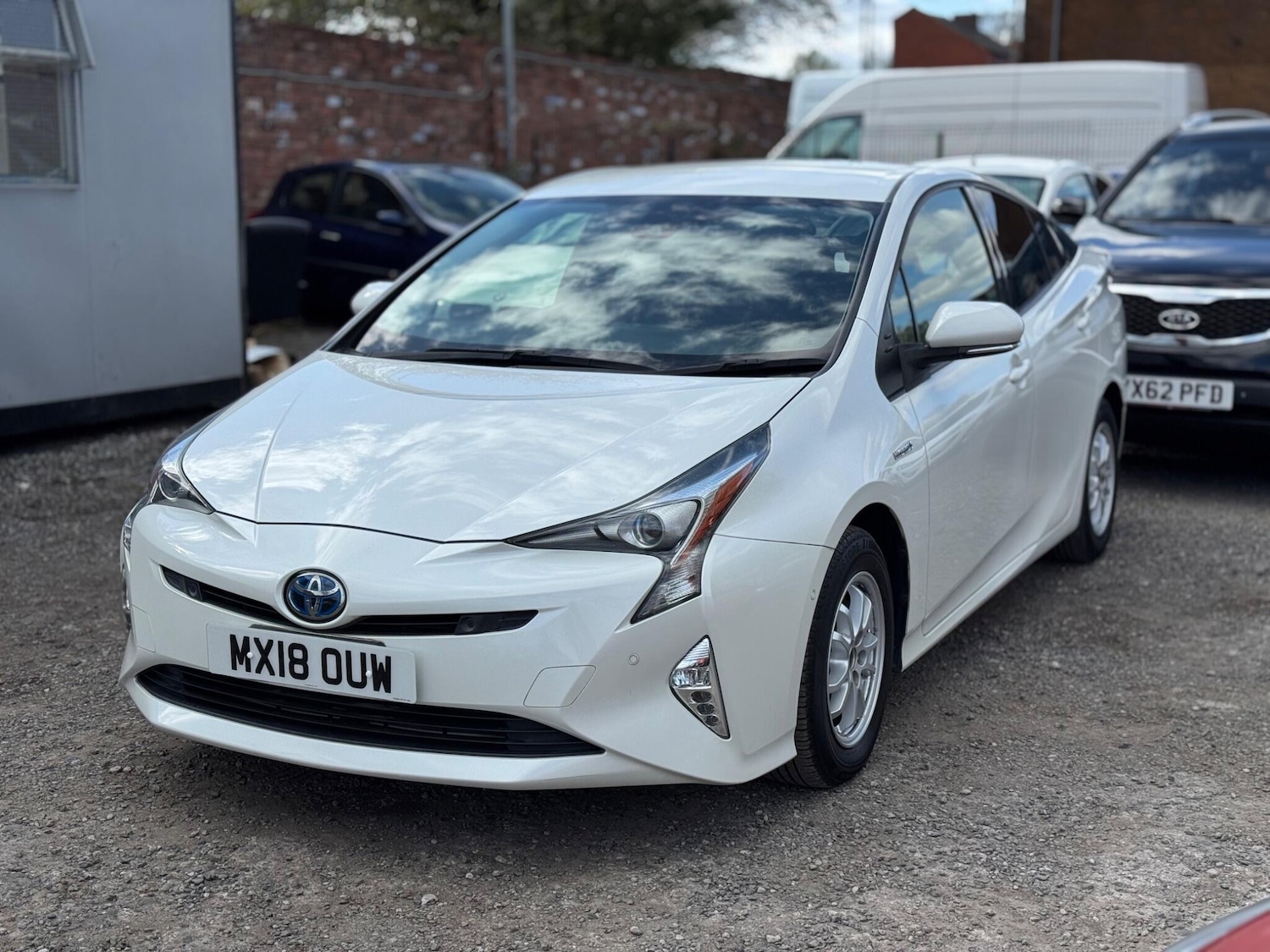Used Toyota Prius for sale - 78205360: Photo 3