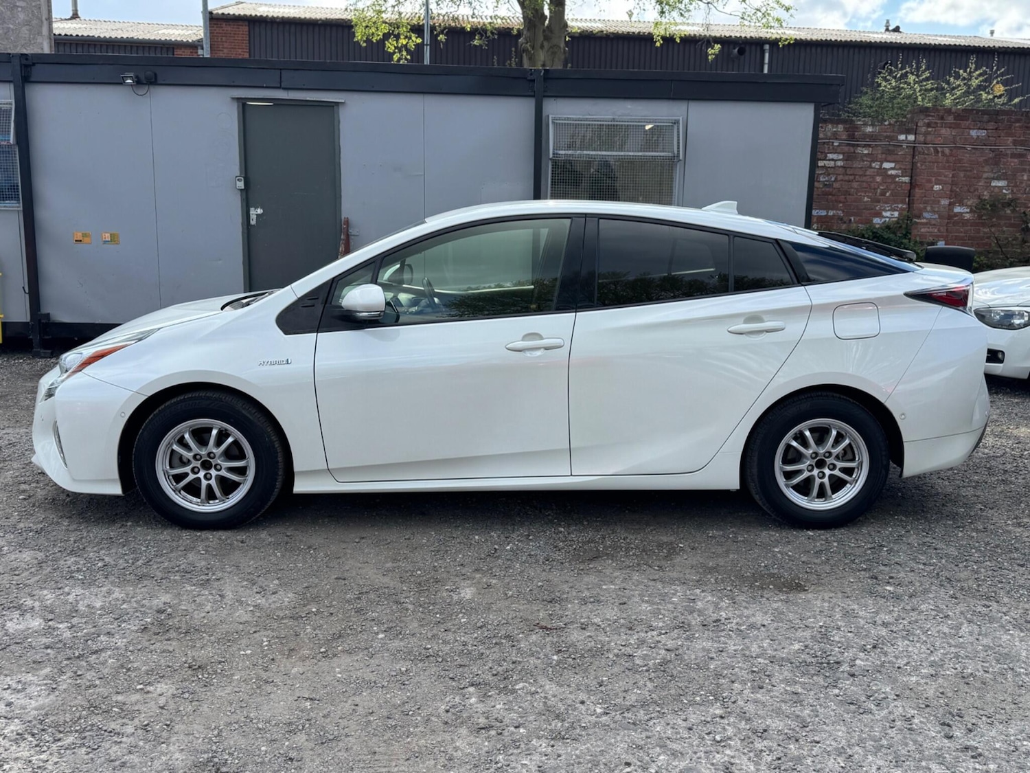 Used Toyota Prius for sale - 78205360: Photo 4