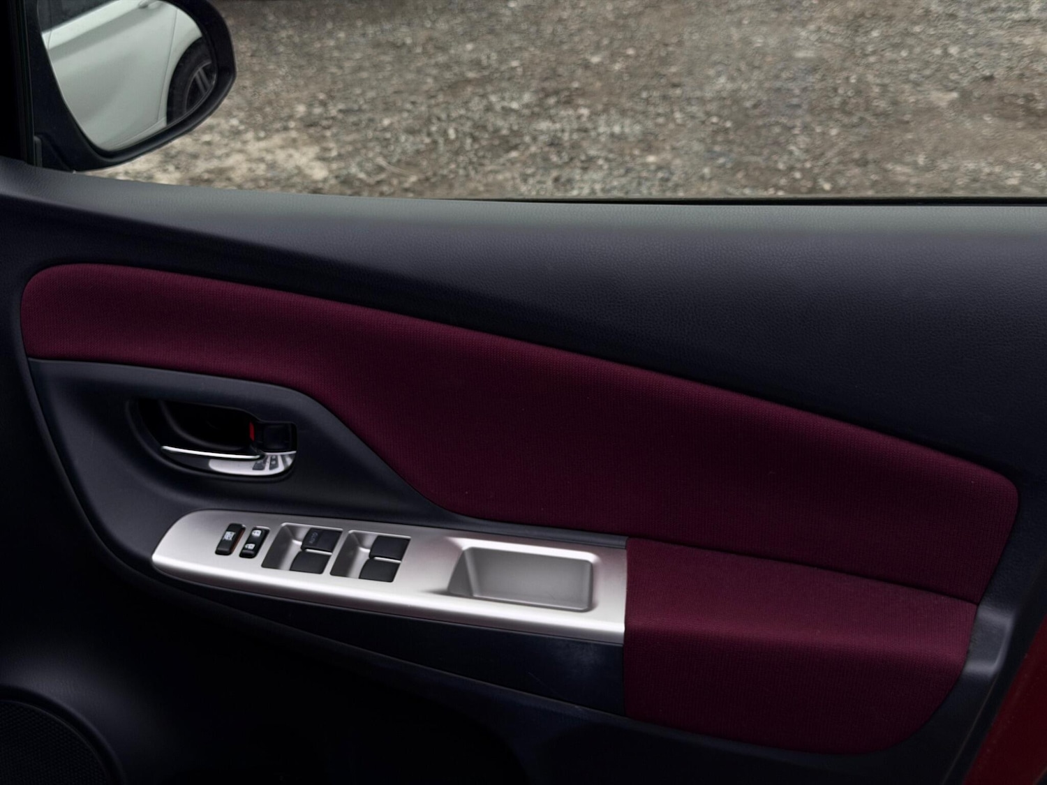 Used Toyota Yaris for sale - 77839429: Photo 21