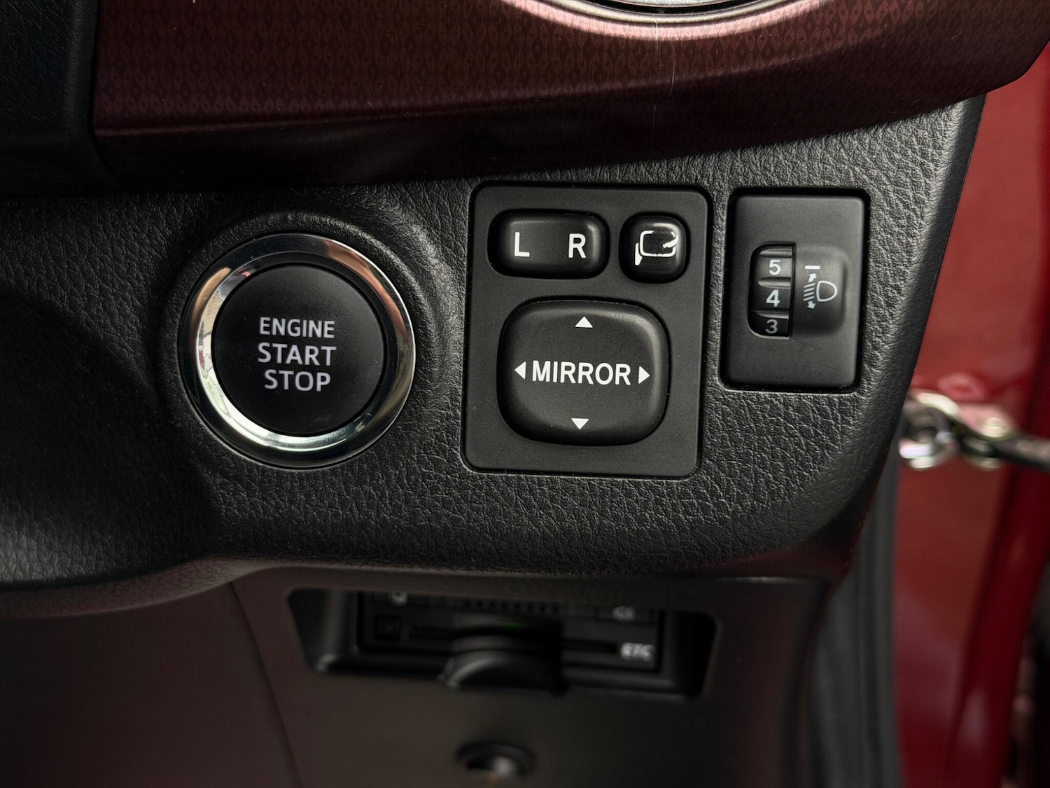 Used Toyota Yaris for sale - 77839429: Photo 29