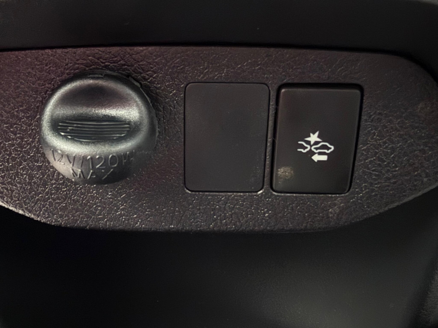 Used Toyota Yaris for sale - 77839429: Photo 30