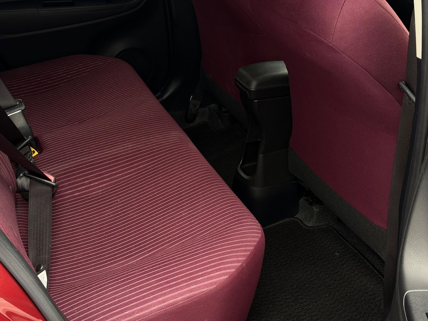 Used Toyota Yaris for sale - 77839429: Photo 9