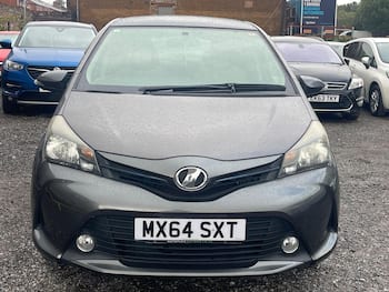 Used Toyota Vitz 2015 for sale - 79873639: Photo