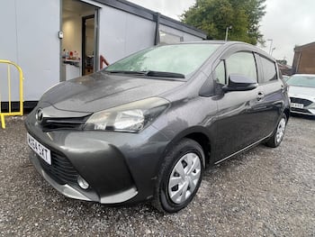 Used Toyota Vitz 2015 for sale - 79873639: Photo