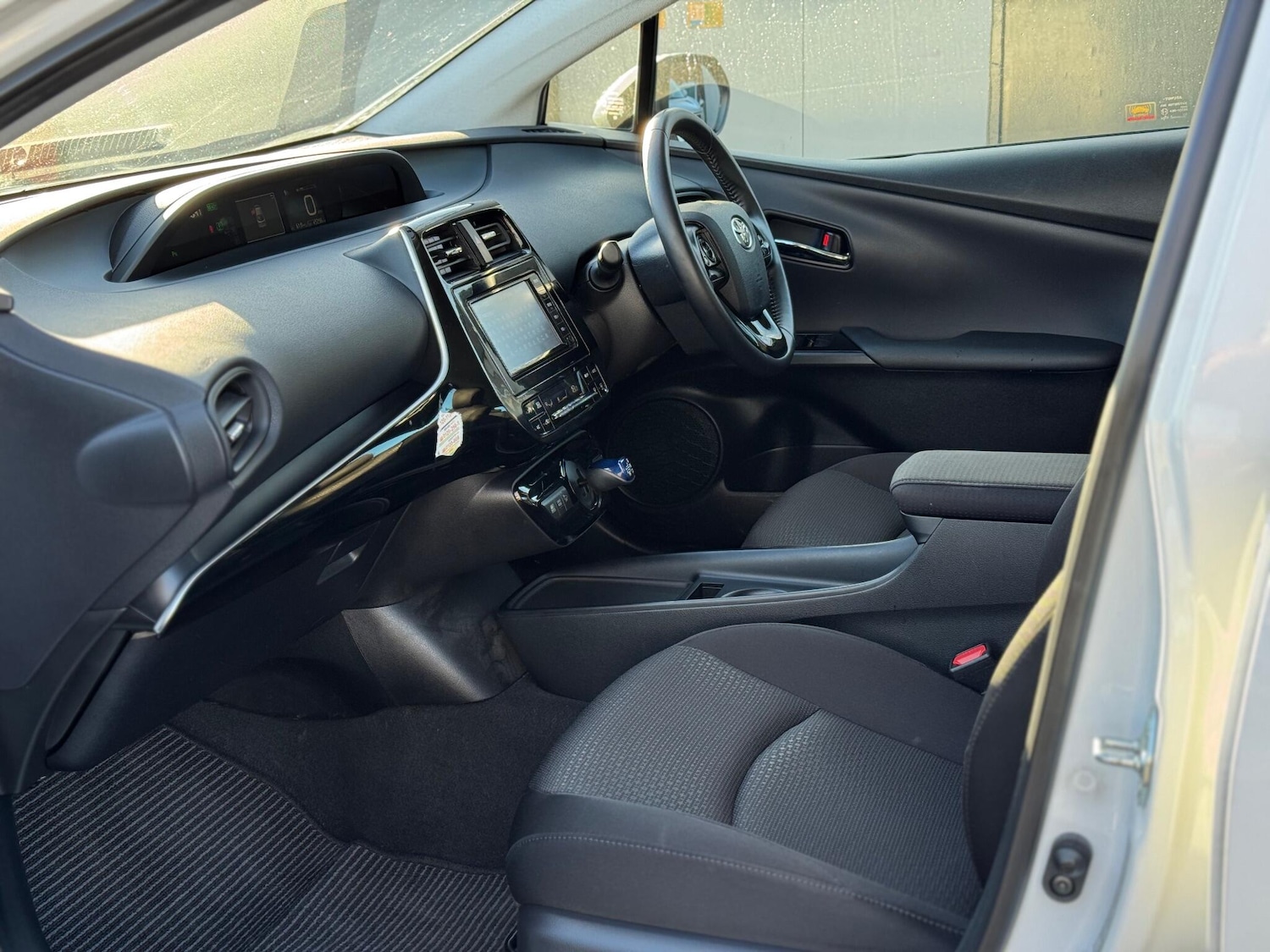 Used Toyota Prius 2025 for sale - 77823931: Photo 15