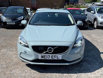Used Volvo V40 2017 for sale - 79158294: Photo