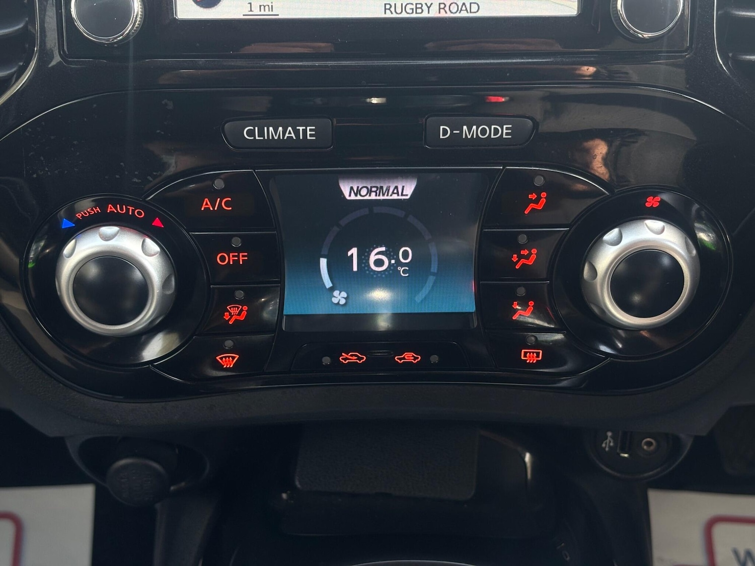 Used Nissan Juke 2014 for sale - 78184277: Photo 17