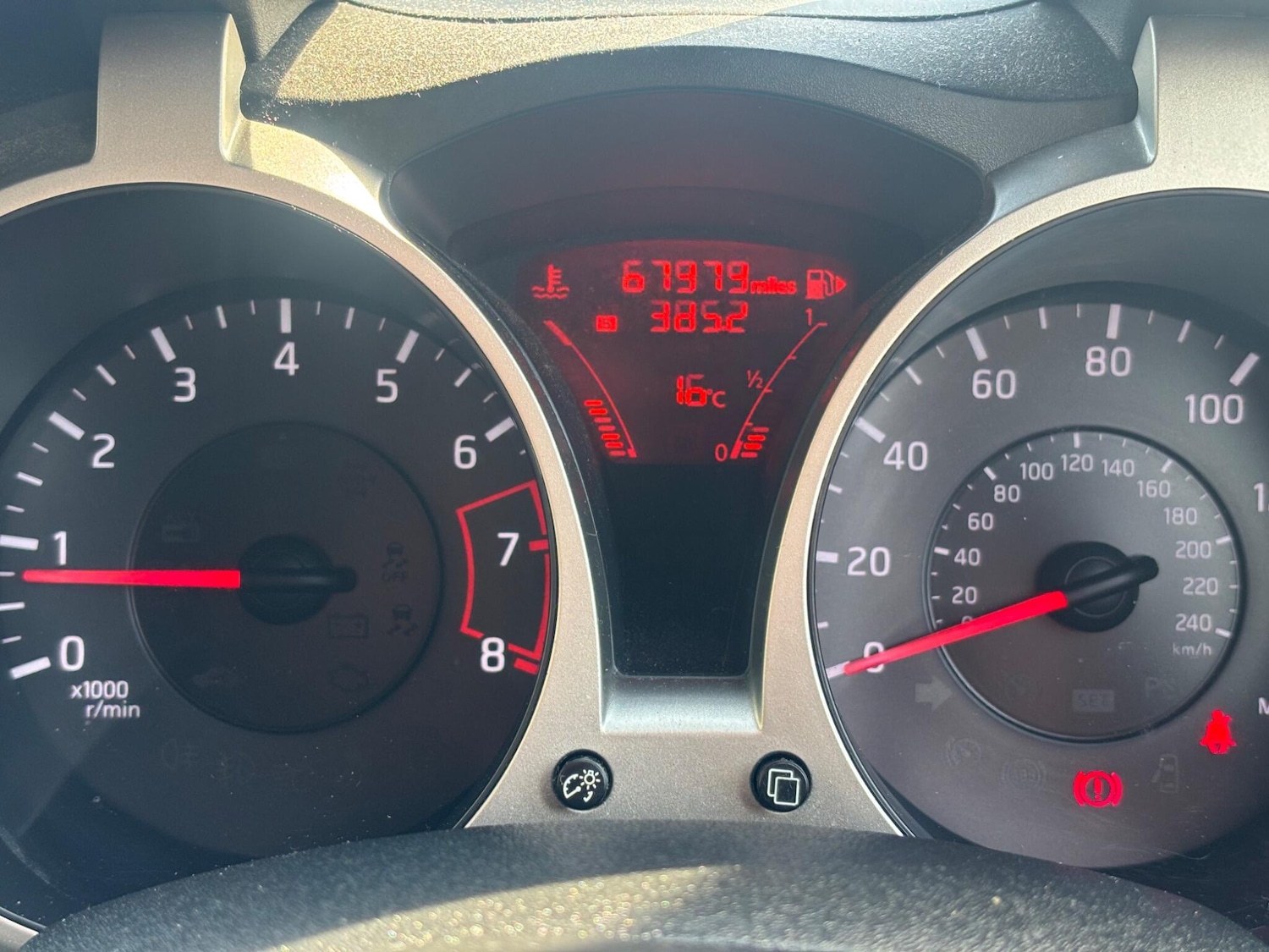 Used Nissan Juke 2014 for sale - 78184277: Photo 25