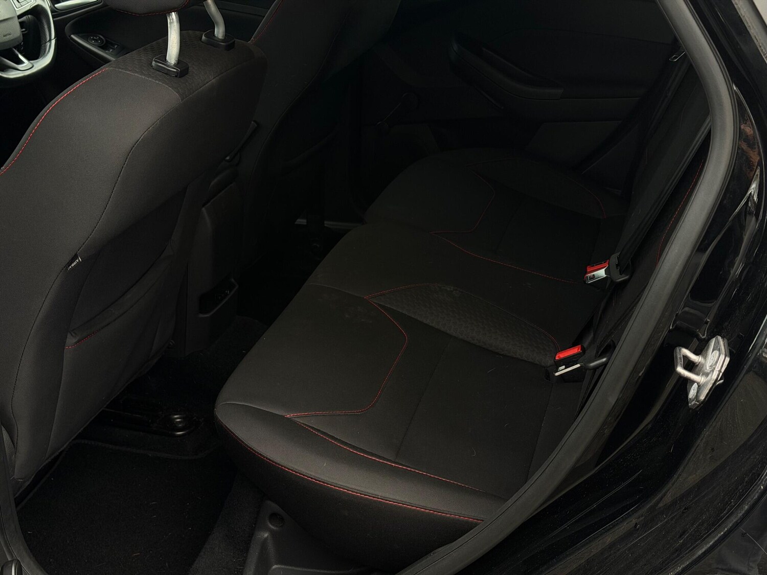 Used Ford Focus 2017 for sale - 78147824: Photo 11