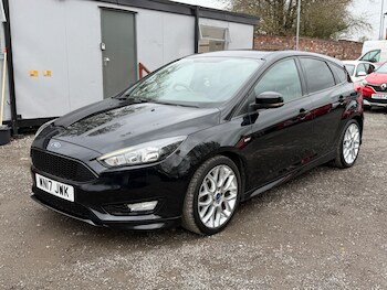 Used Ford Focus 2017 for sale - 78147824: Photo