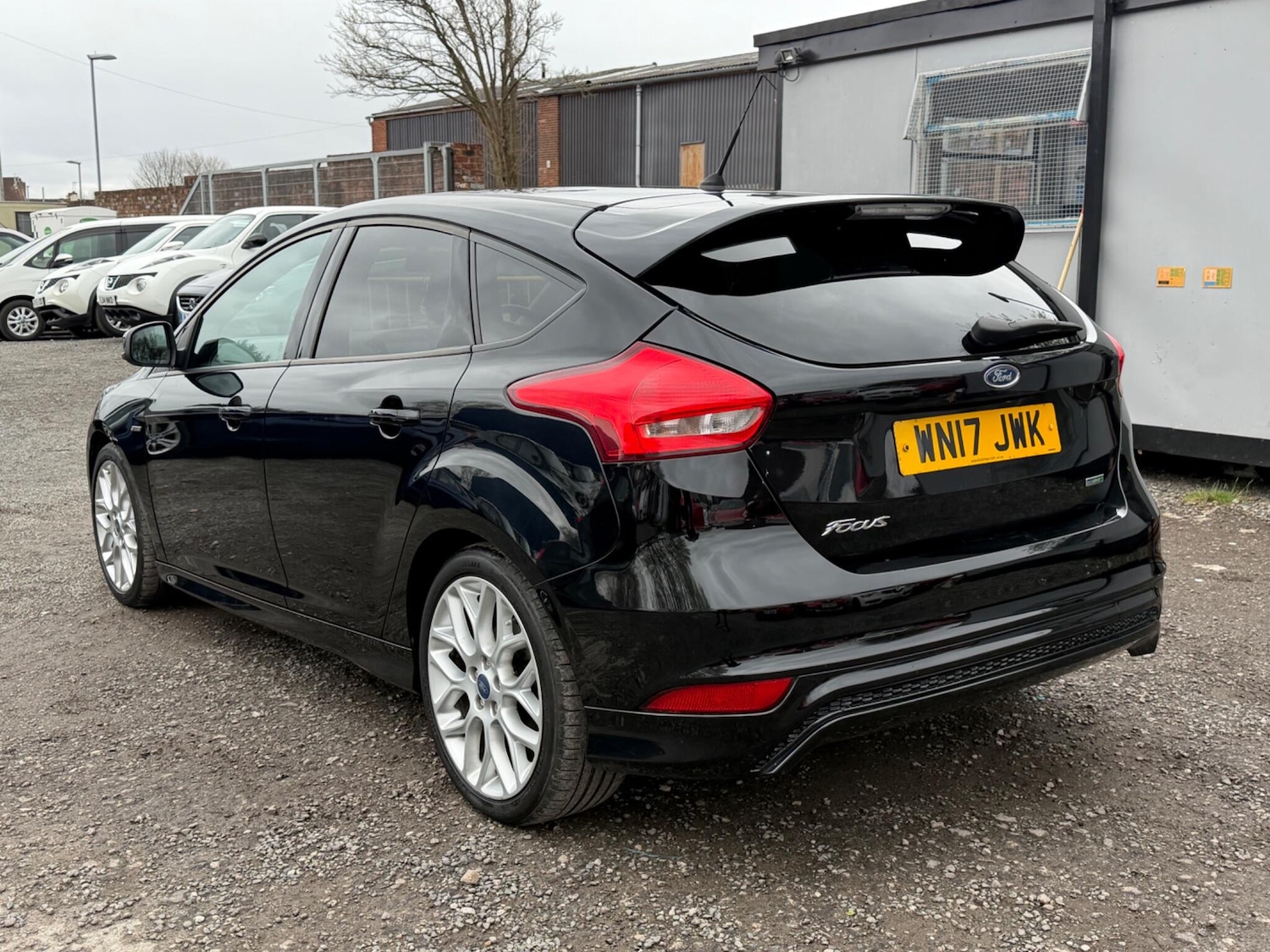 Used Ford Focus 2017 for sale - 78147824: Photo 5