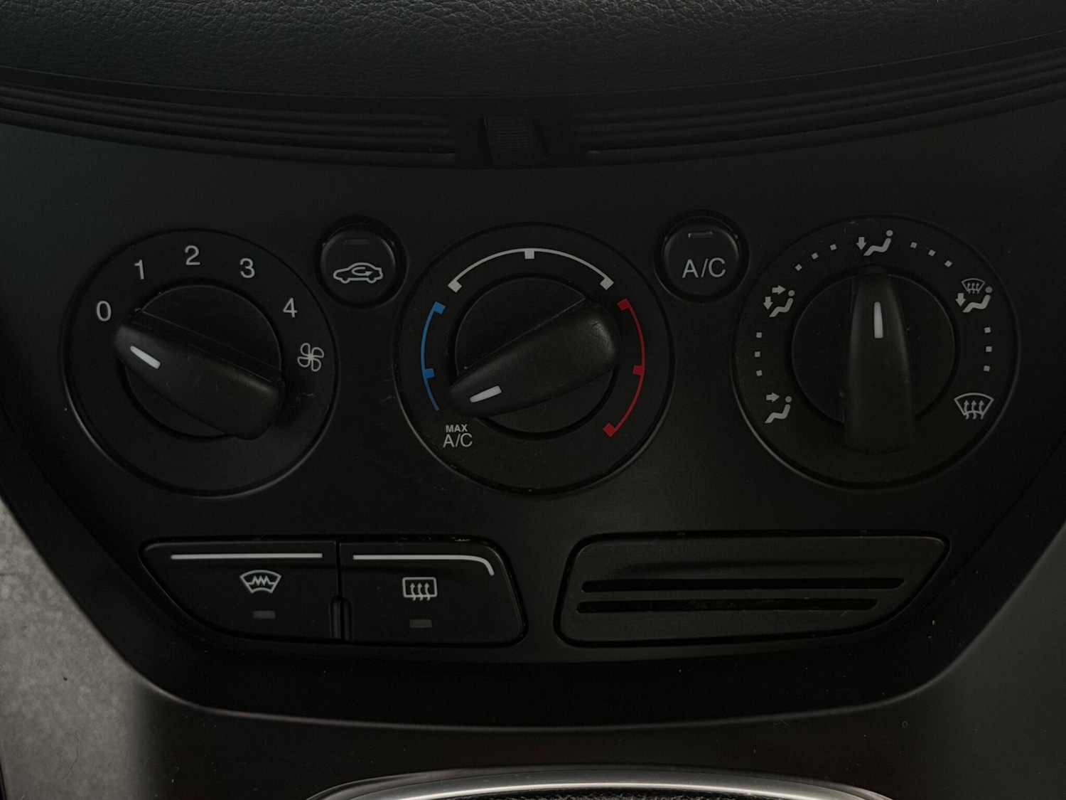 Used Ford C-Max 2013 for sale - 78034869: Photo 26