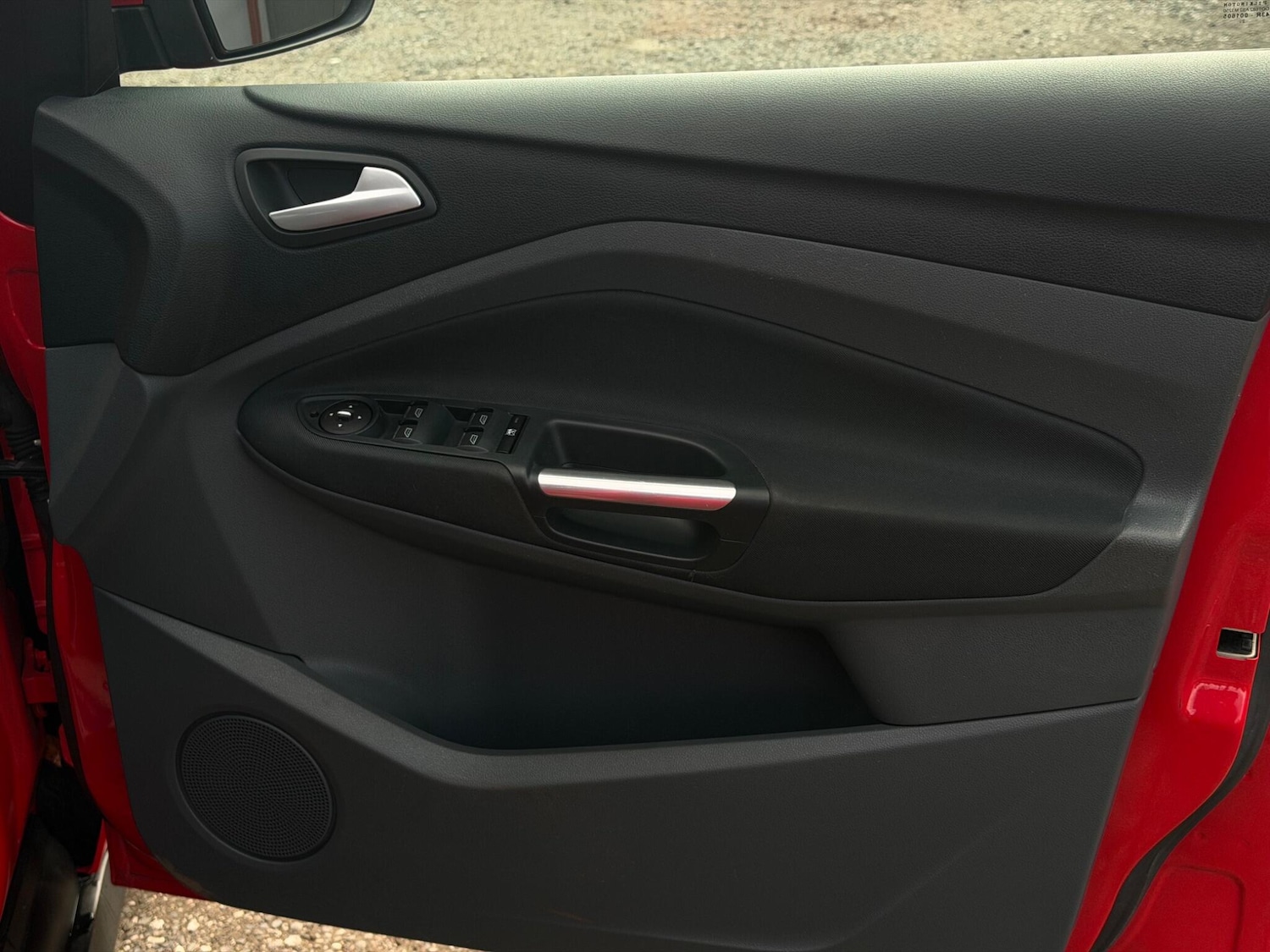 Used Ford C-Max 2013 for sale - 78034869: Photo 9