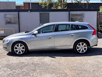 Used Volvo V60 2013 for sale - 78448323: Photo