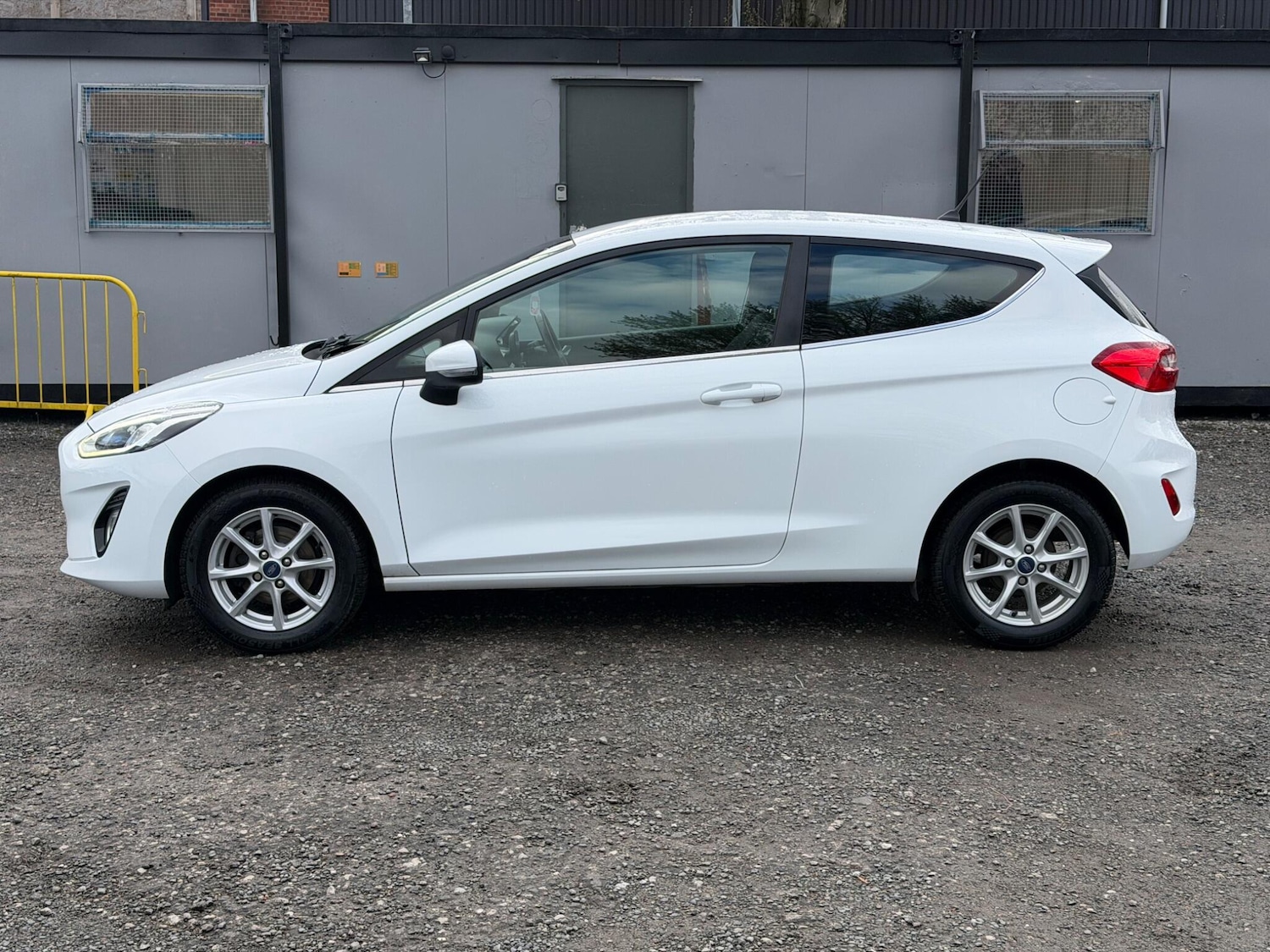 Used Ford Fiesta for sale - 78136228: Photo 4